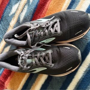 Brooks Ghost 14 Athletic Shoes